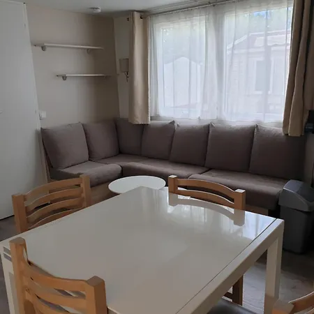 Mobil Homme 6 Personnes 营地 *